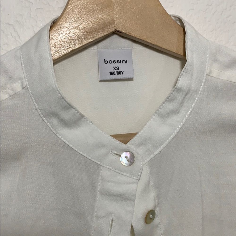 Bossini white button down-xs - Picture 3 of 7